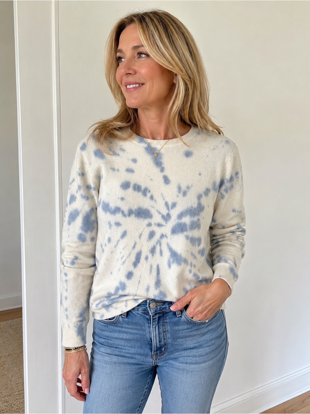 Soft by Naadam 100% Cashmere Blue & Ivory Tie-Dye Sweater Large